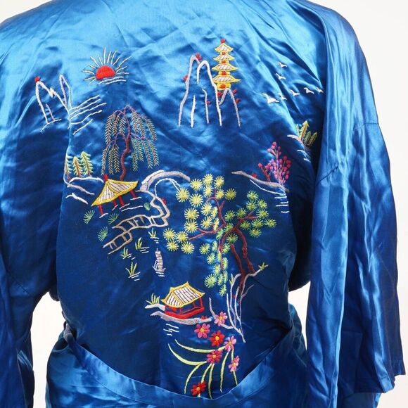 Vintage Golden Dragon Royal Blue Hand Embroidered Silk Robe with Belt Size M - Picture 5 of 15